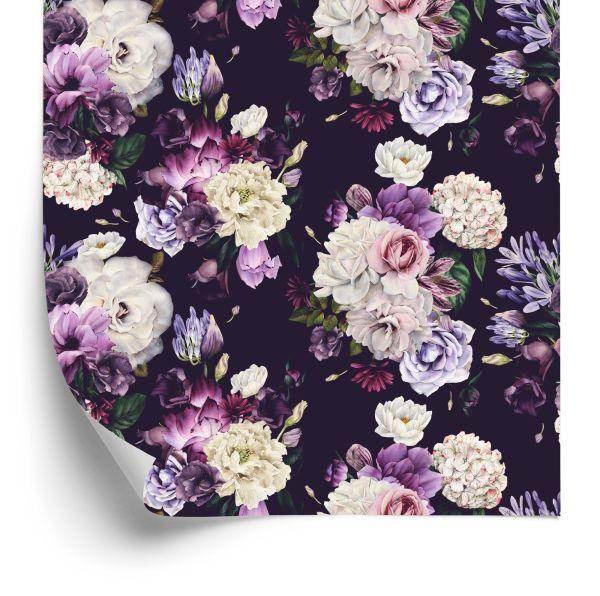 Behang Pioenrozen In Violette Tinten