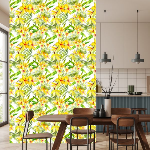 Behang Plumeria-Bloemen Met Palmbladeren - Afbeelding 4