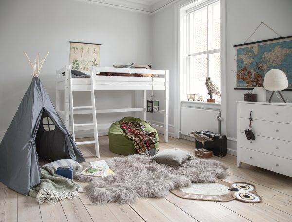 Hoppekids ECO Luxury middenhoog bed 90x200 cm met schuine ladder, Wit - Afbeelding 2